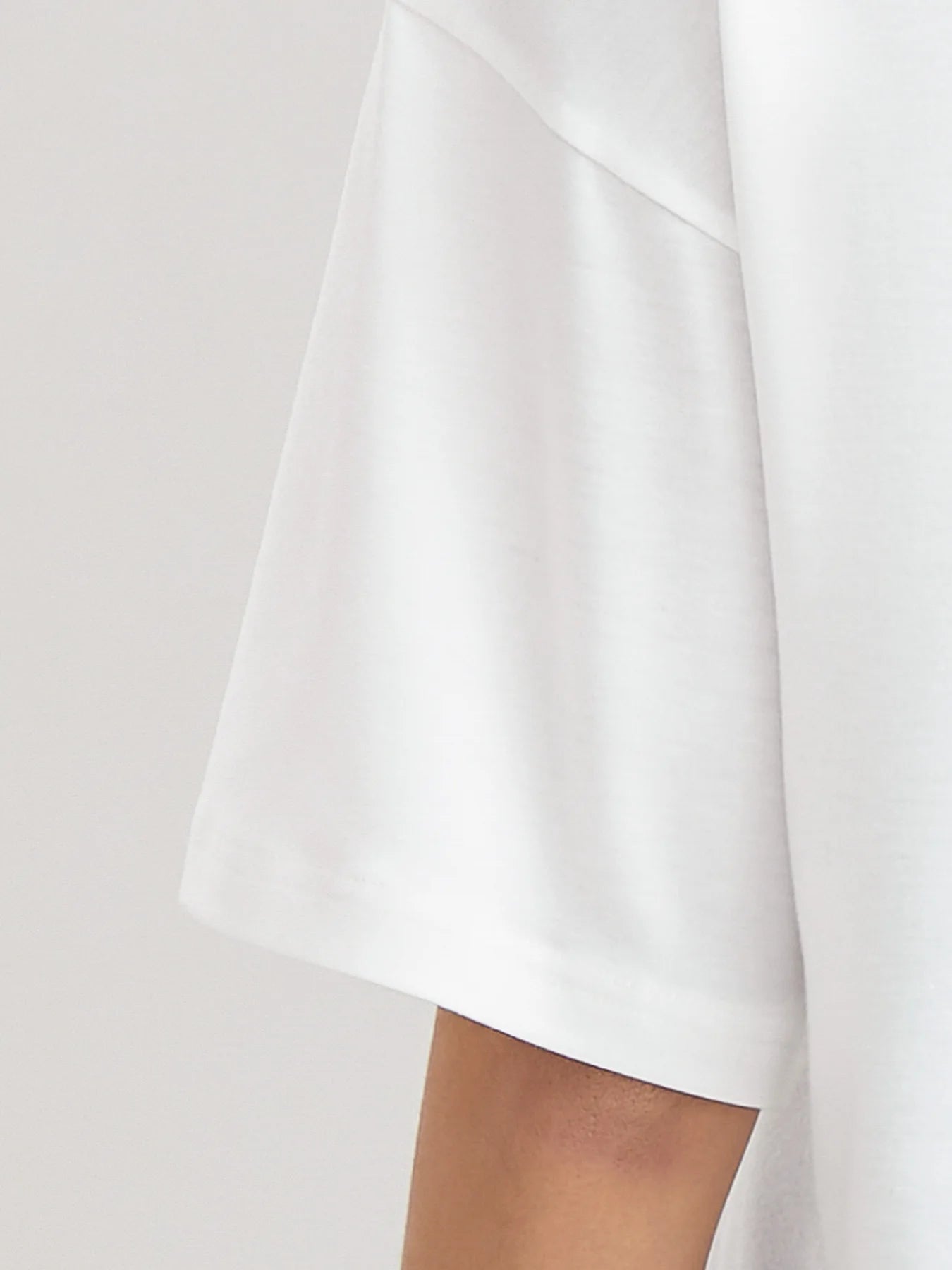 Summer Women's T-Shirt Original Design Fashion Letter Cartoon Bear Printed Women's Casual Crew Neck Short Sleeved Tops