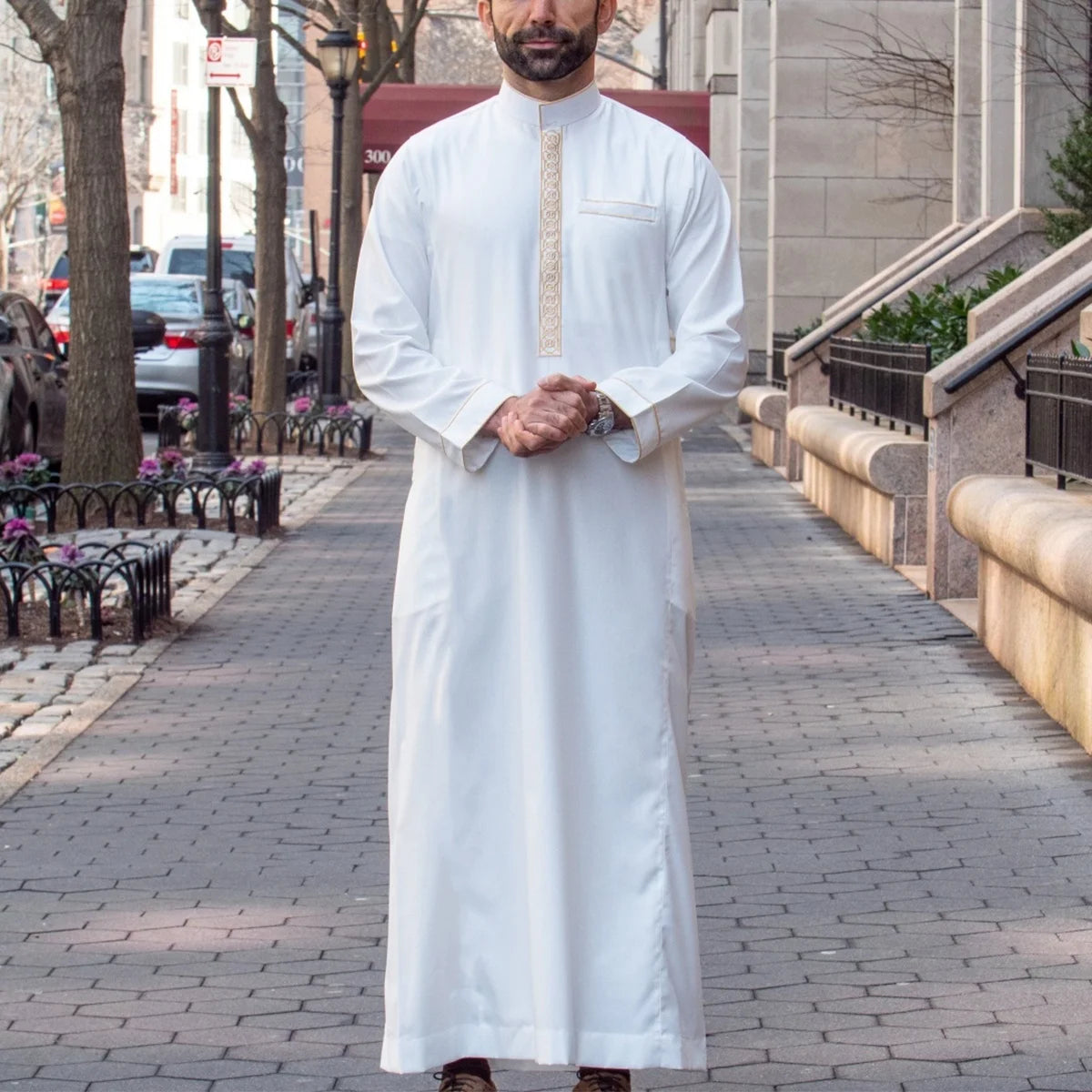 2025Islamic muslim Arabic men's robe long sleeve embroidered stand collar arabian thobe for men