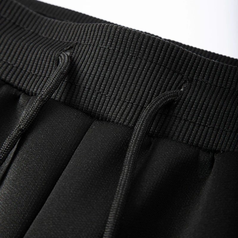 Bull Print Sherpa Fleece Lined Sweatpants for Men Winter Thermal Plush Joggers Pants with Zipper Pockets Casual Cozy Trousers