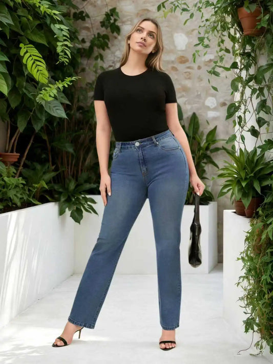 Trendy, individualistic and fashionable large-sized blue washed jeans